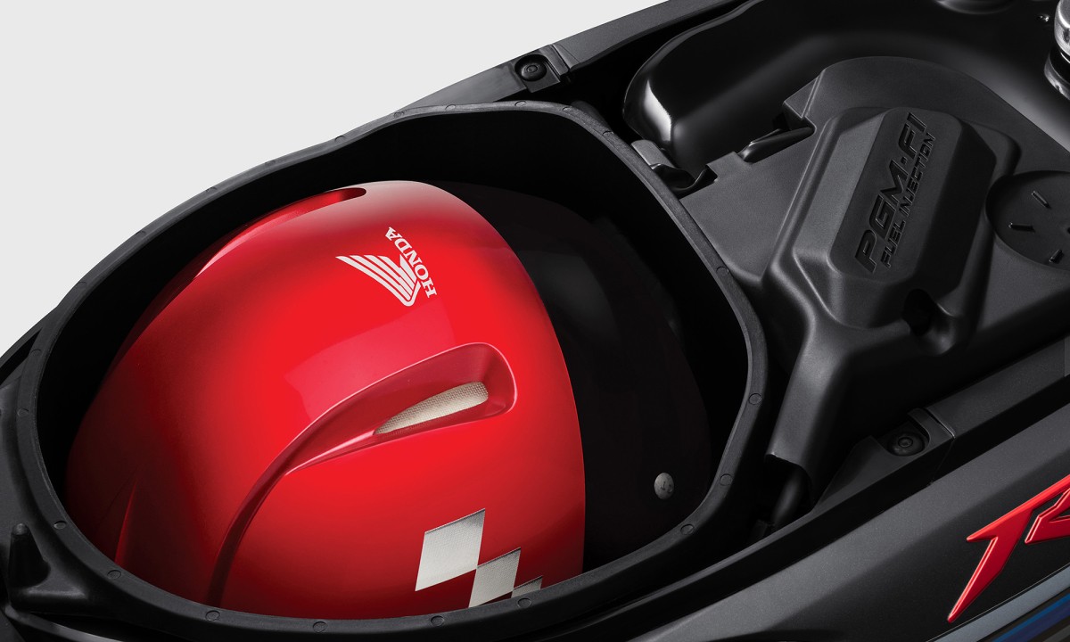 Chi tiết Honda Wave RSX FI 2024 vừa ra mắt khách Việt: Thiết kế đẹp hơn Wave Alpha, giá cực ‘mềm’ ảnh 6