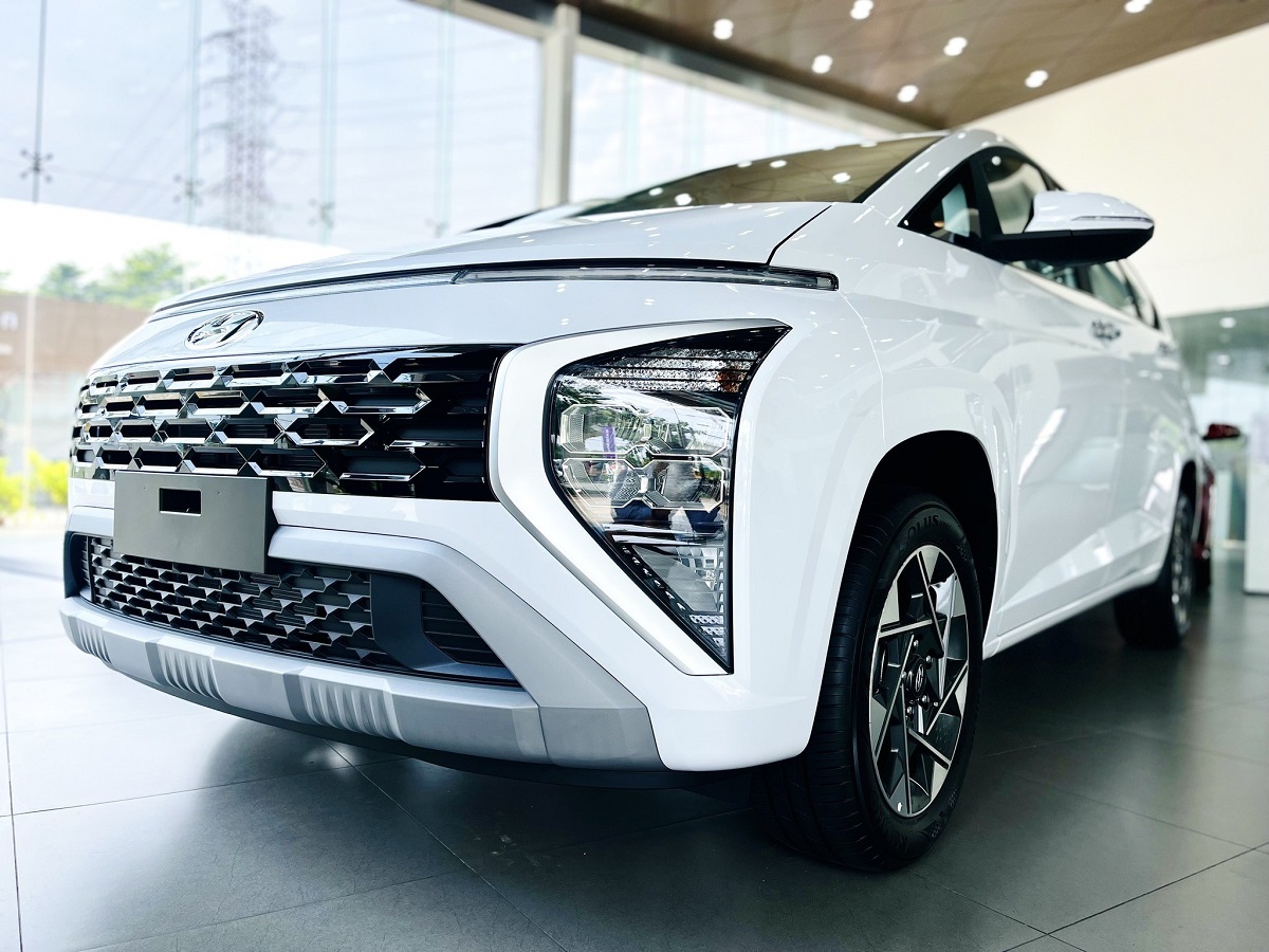 Đối thủ của Mitsubishi Xpander giảm giá ‘sốc’ còn 448 triệu đồng, rẻ hơn cả Hyundai Accent số sàn