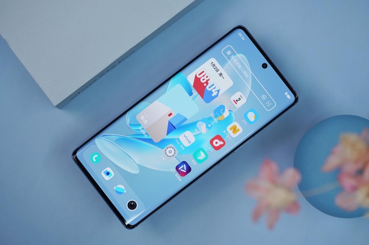 Đây là thiết kế siêu phẩm tầm trung giá 8 triệu có màn cong tràn viền như Galaxy S23 Ultra