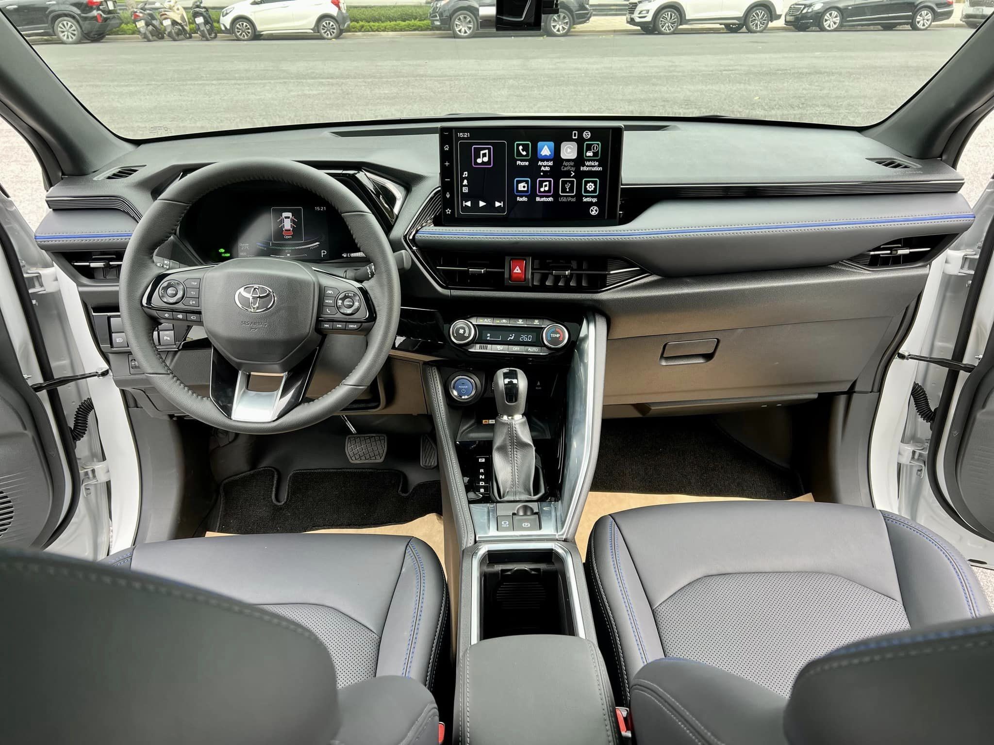 SUV ‘kế nhiệm’ Toyota Corolla Cross giảm sốc 115 triệu đồng, tặng kèm quà khủng đấu Hyundai Creta ảnh 4