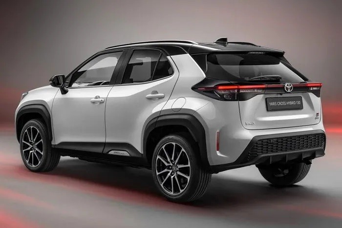 Toyota Yaris Cross 2024 ra mắt giá 472 triệu đồng: Thiết kế so kè Hyundai Creta, trang bị cực xịn sò ảnh 4