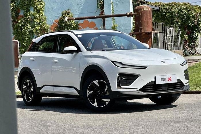 ‘Phù thủy’ SUV cỡ C giá chỉ 412 triệu đồng: Thiết kế sánh vai Mazda CX-5, trang bị lấn át Honda CR-V ảnh 2