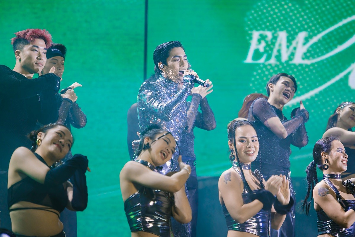 ‘Quẩy tưng bừng’ với đại tiệc chào đón năm mới tại Grand World Hà Nội ảnh 11