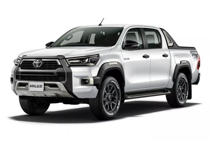 Cận cảnh ‘vua bán tải’ Toyota mới giá hấp dẫn: Thiết kế đẹp long lanh, trang bị lấn át Ford Ranger ảnh 2