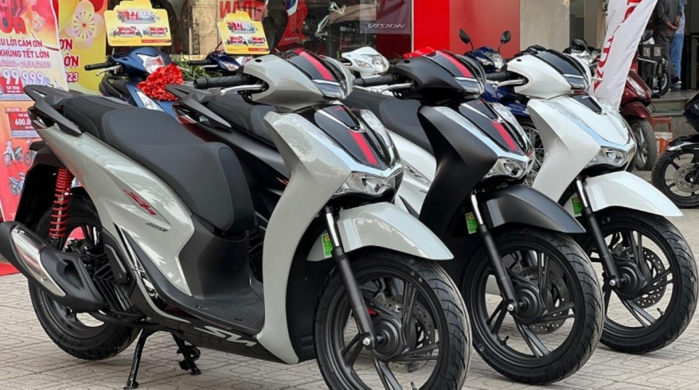 Honda SH giảm giá sâu kỷ lục, khách Việt có thể mua xe xịn chơi Tết với giá siêu rẻ ảnh 2