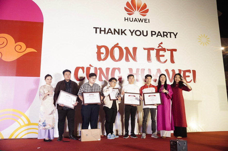 Lộ diện 6 sinh viên xuất sắc chiến thắng cuộc thi Huawei ICT Competition Vietnam 2023 - 2024