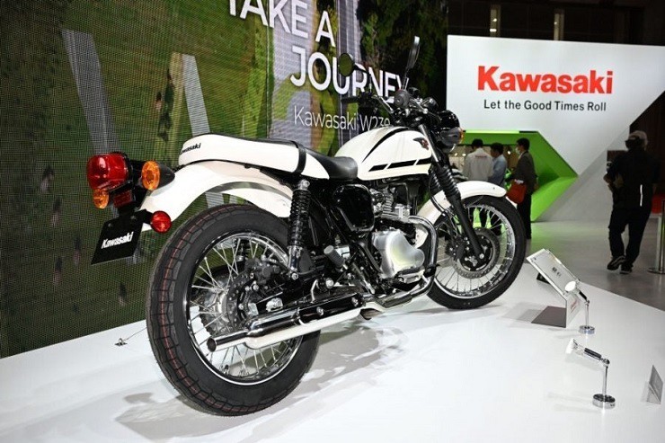 ‘Ma thú’ côn tay 230cc ra mắt: Giá 71 triệu đồng, thiết kế lu mờ Yamaha Exciter, có ABS kênh đôi ảnh 3
