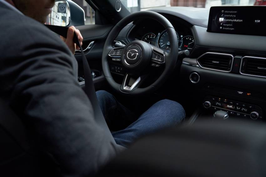 Mazda CX-5 2024 ra mắt với giá từ 728 triệu đồng: Thiết kế được làm mới, trang bị áp đảo Honda CR-V ảnh 7