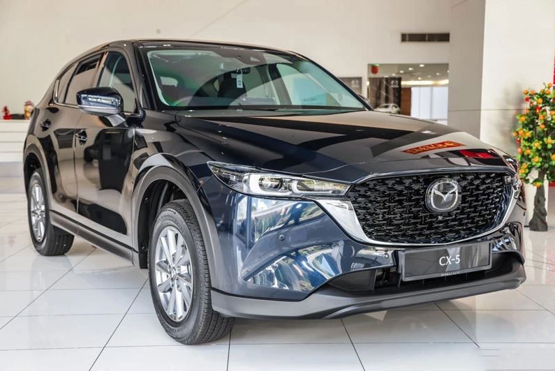 Cận cảnh Mazda CX5 2024 vừa về đại lý giá 716 triệu đồng Rẻ nhất phân