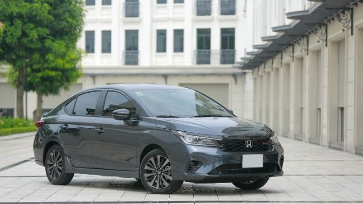 Tin xe hot 10/2: Suzuki ra mắt mẫu ô tô giá từ 98 triệu đồng, rẻ như Honda SH 160i ảnh 4