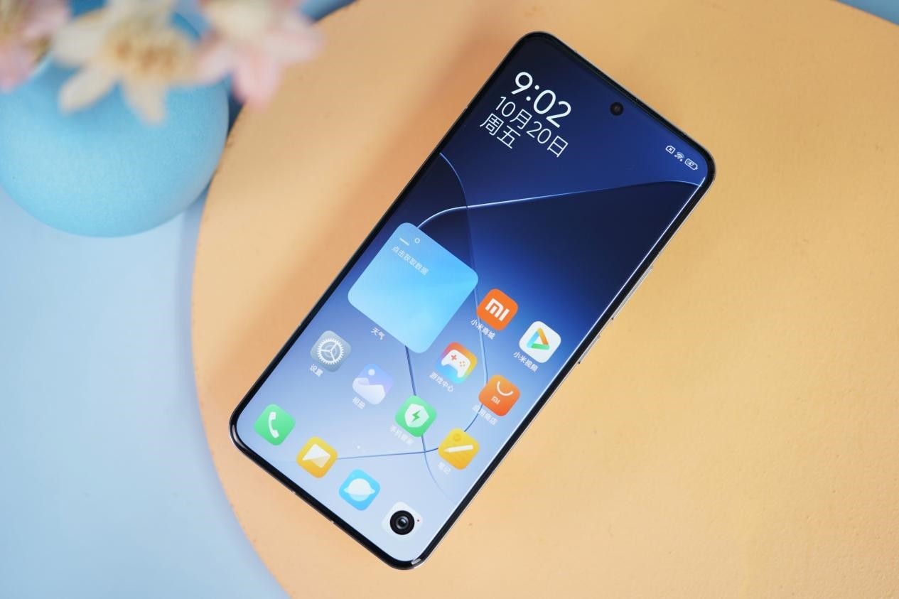 Đối thủ nhiếp ảnh giá rẻ của Galaxy S24 Ultra lại lộ loạt thông số, hứa hẹn áp đảo cả iPhone 15 Pro