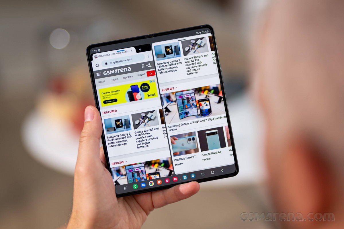Giá Galaxy Z Fold4 giảm kỷ lục 21.5 triệu, siêu phẩm màn hình gập out trình iPhone 14