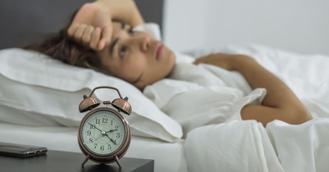 Cảnh báo: Ngủ 5 tiếng mỗi đêm có thể làm tăng 70% nguy cơ đột quỵ và đau tim