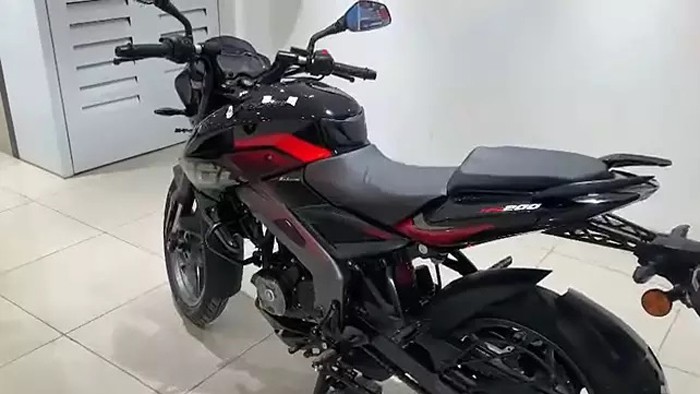 ‘Quái kiệt’ côn tay 200cc về đại lý: Giá hơn 40 triệu đồng, có ABS 2 kênh ăn đứt Winner X và Exciter ảnh 2