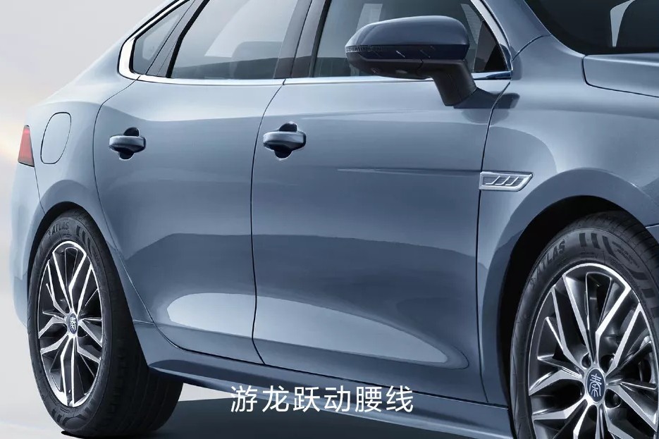 Đẩy Mazda3 vào quên lãng, siêu phẩm sedan cỡ C ra mắt với giá 260 triệu đồng, thiết kế đẹp lịm tim ảnh 5