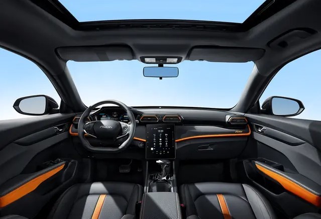 Quyết ‘hất cẳng’ Mazda3, ‘ông trùm’ sedan cỡ C mới ra mắt với giá 254 triệu đồng, rẻ hơn Kia Morning ảnh 4