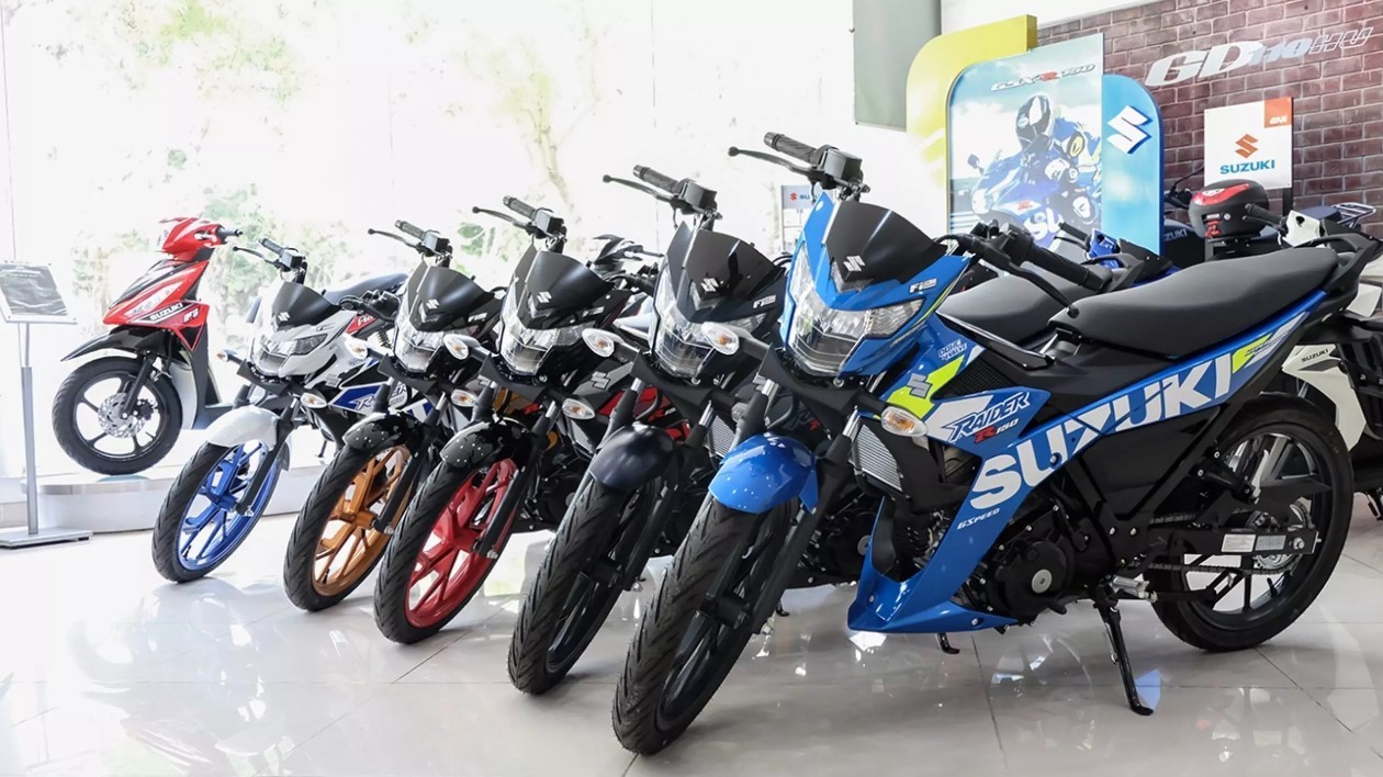 Đại chiến Yamaha Exciter và Honda Winner X, ‘vua tốc độ’ của Suzuki giảm giá sâu dưới mức đề xuất ảnh 4