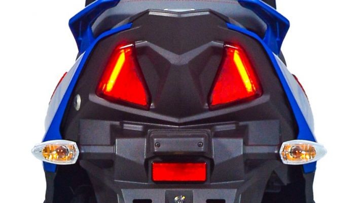 Tin xe hot 19/4: ‘Cơn ác mộng’ của Honda Vision sắp mở bán với giá mềm, thiết kế thể thao đẹp mắt ảnh 2