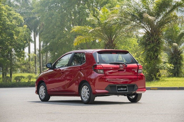 Quên Kia Morning và Hyundai Grand i10 đi, mẫu hatchback rẻ nhất của Toyota đang giảm giá kỷ lục ảnh 2
