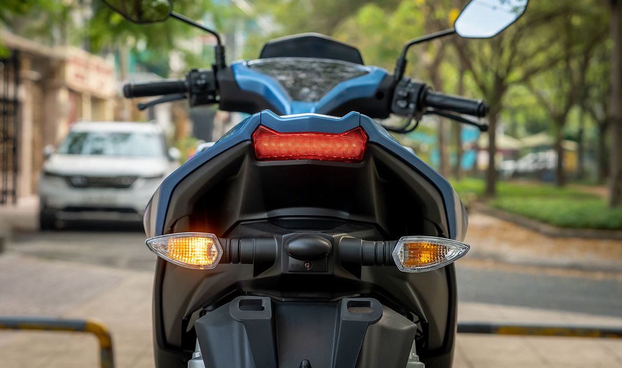 Yamaha ra mắt ‘vua xe ga’ 155cc mới giá từ 49 triệu đồng \'ăn đứt\' Honda Air Blade, có ABS và màn LCD