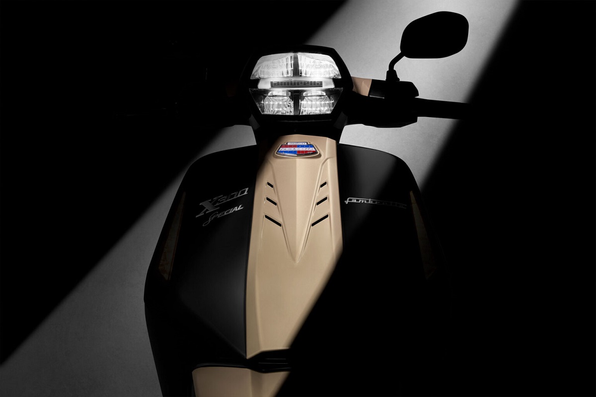 Quên Honda SH đi, ‘vua xe ga’ 300cc đẹp long lanh ra mắt giá rẻ chỉ 101 triệu đồng, trang bị cực xịn