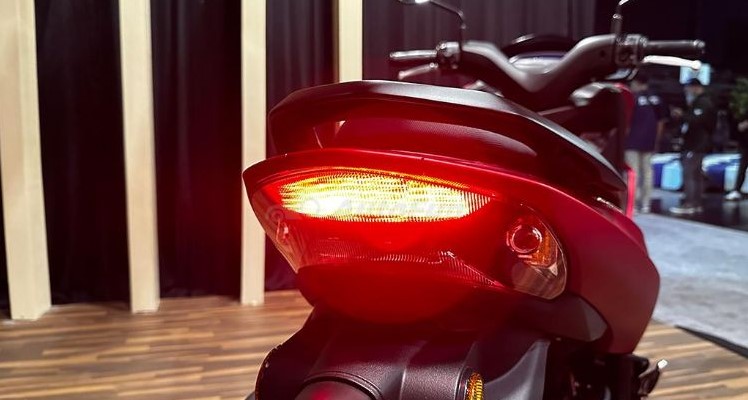 Quên Honda Air Blade đi, Yamaha ra mắt ‘vua xe ga’ 155cc giá 40 triệu đồng có phanh ABS vào ngày 6/6