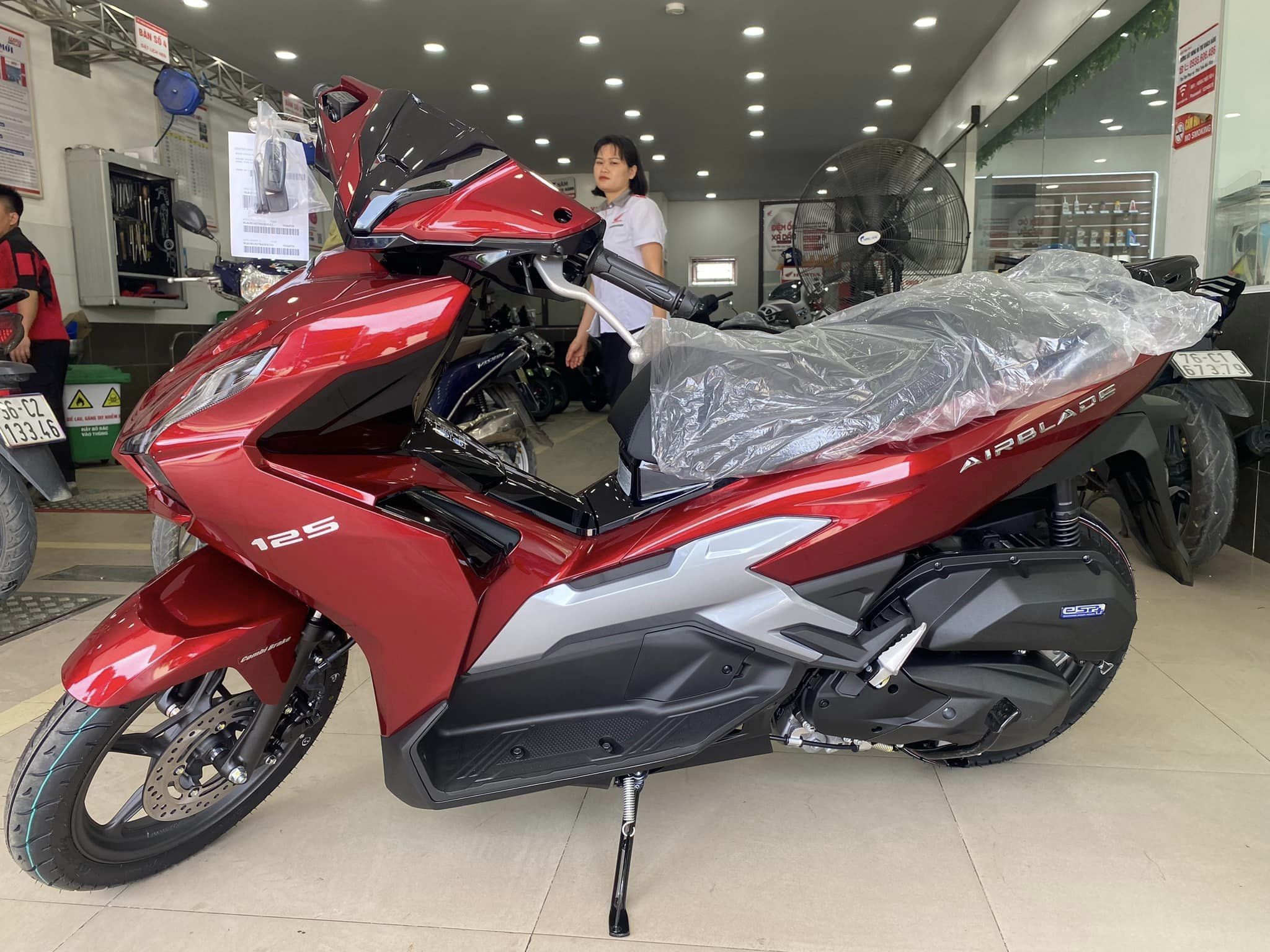 'Vua xe ga' Honda Air Blade 2025 chính thức mở bán tại đại lý: Rẻ khó ...