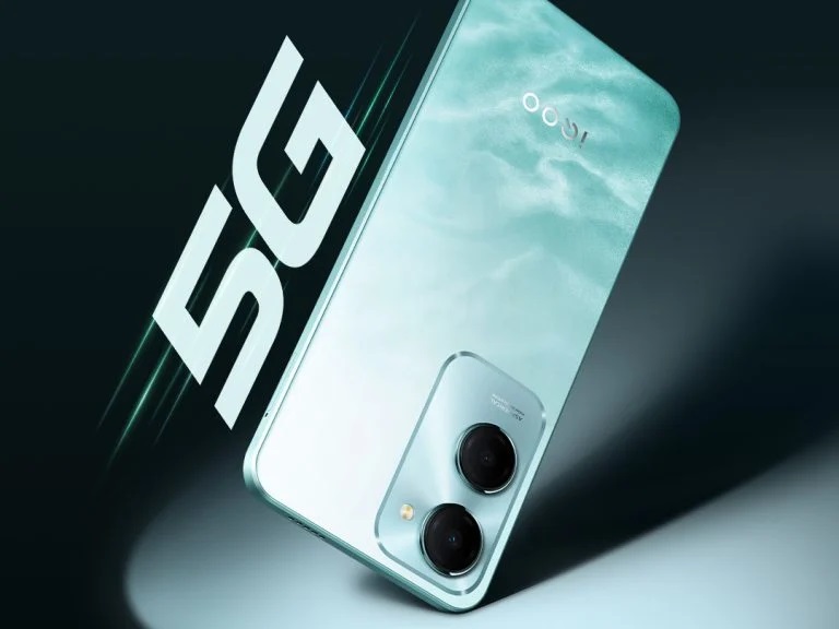 Lộ diện vua 5G giá rẻ mới, trang bị thiện chiến hơn iPhone 15, đe nẹt Galaxy A15 5G