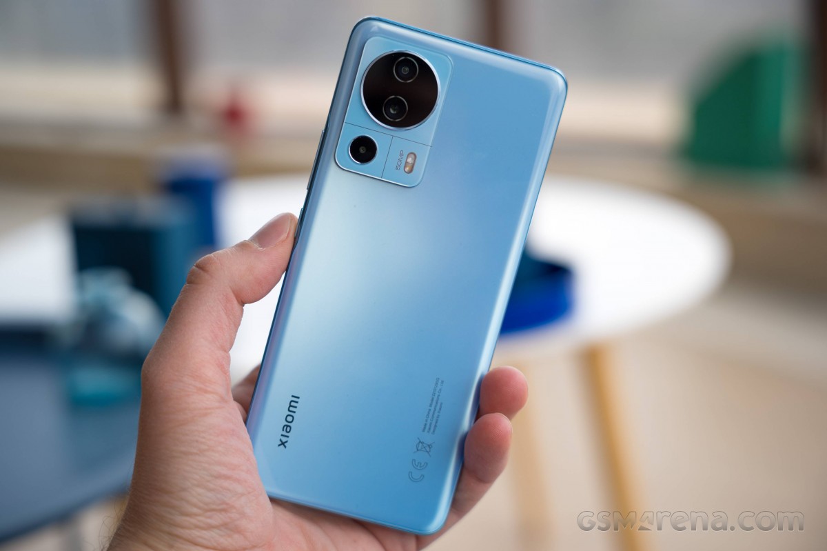 Giá đập hộp Xiaomi 13 Lite, nàng thơ Android giá rẻ cực mượt, trang bị chiến đét chặt cả Galaxy A55