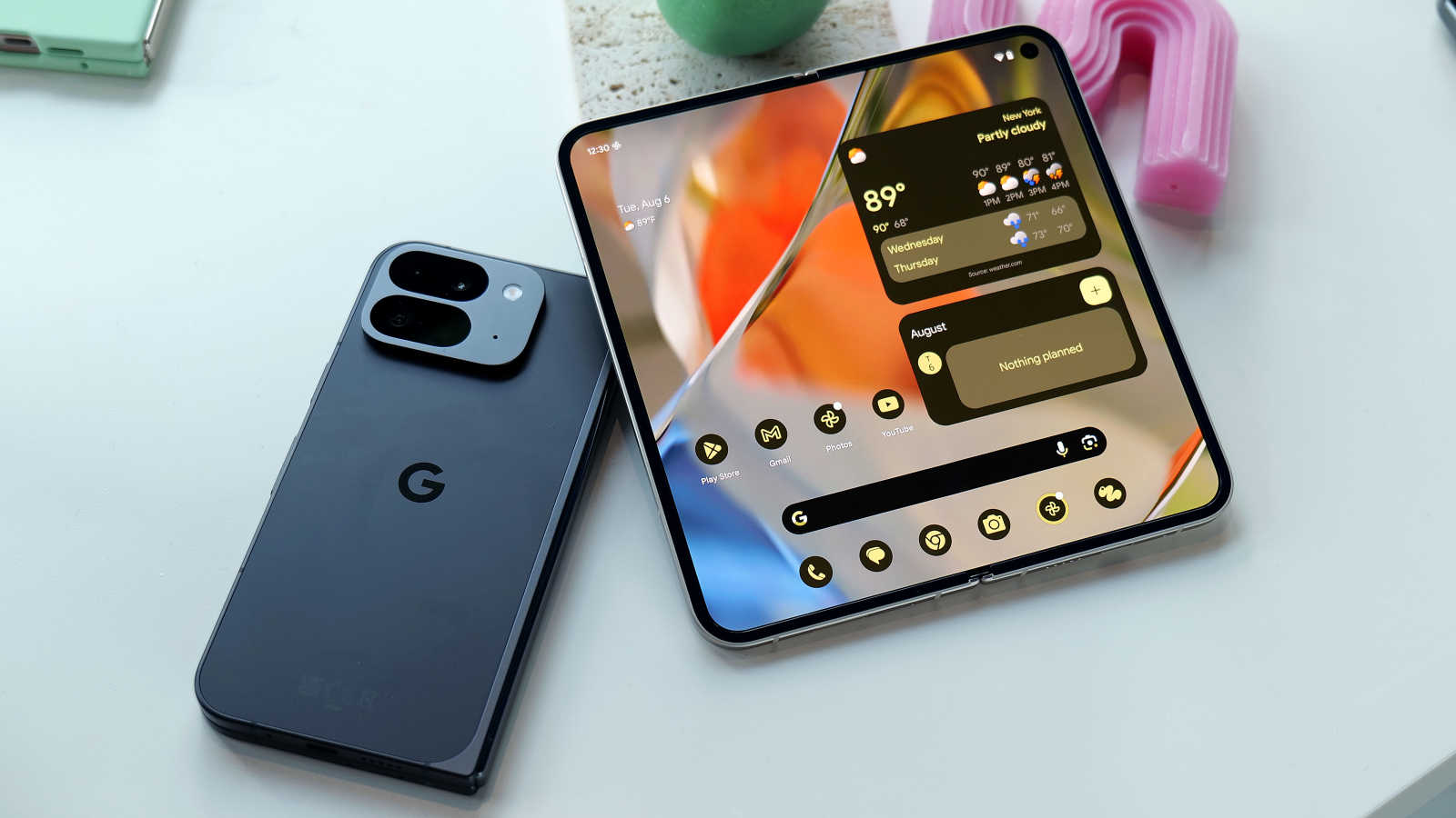 Pixel 9 Pro Fold ra mắt: Màn hình gập siêu lớn, bản lề phẳng hoàn toàn, thiết kế mỏng nhẹ, đe nẹt Galaxy Z Fold6