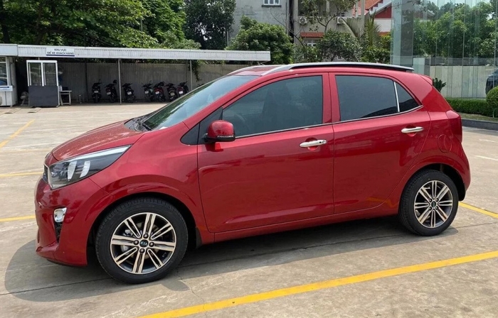 Tin xe hot 5/9: Kia Morning ưu đãi khủng, giá lăn bánh đầu tháng 9/2024 rẻ lấn át Hyundai Grand i10