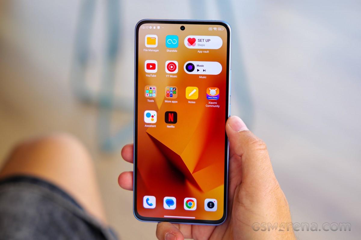 Đây là chiến binh hiệu năng Xiaomi giá giảm liên tùng tục cuối tháng 9, mạnh đối đầu Phone 16 Pro