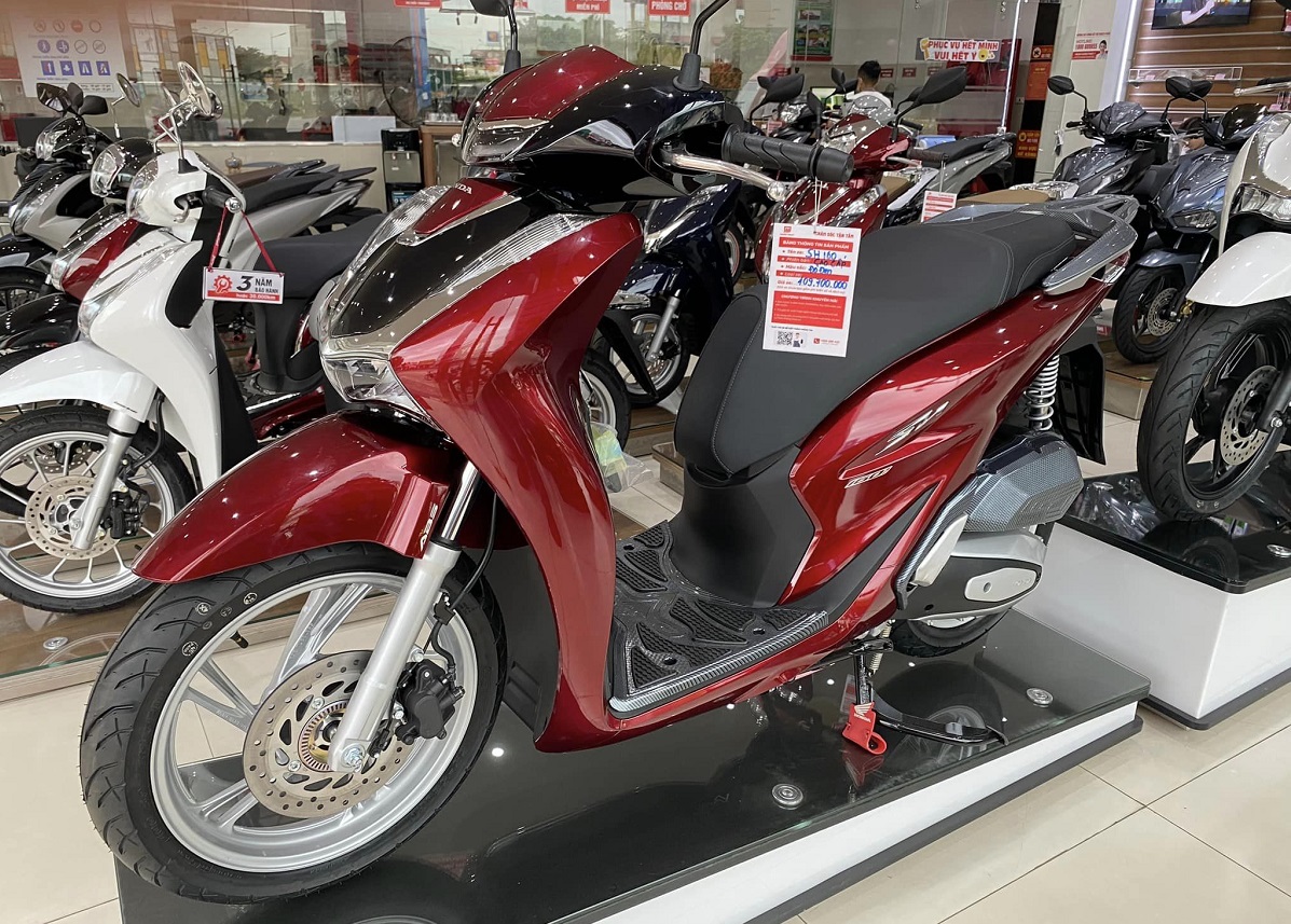 Bảng giá xe Honda SH cuối tháng 9/2024 giảm không phanh: Giá đại lý rẻ hơn giá đề xuất, cực bình dân