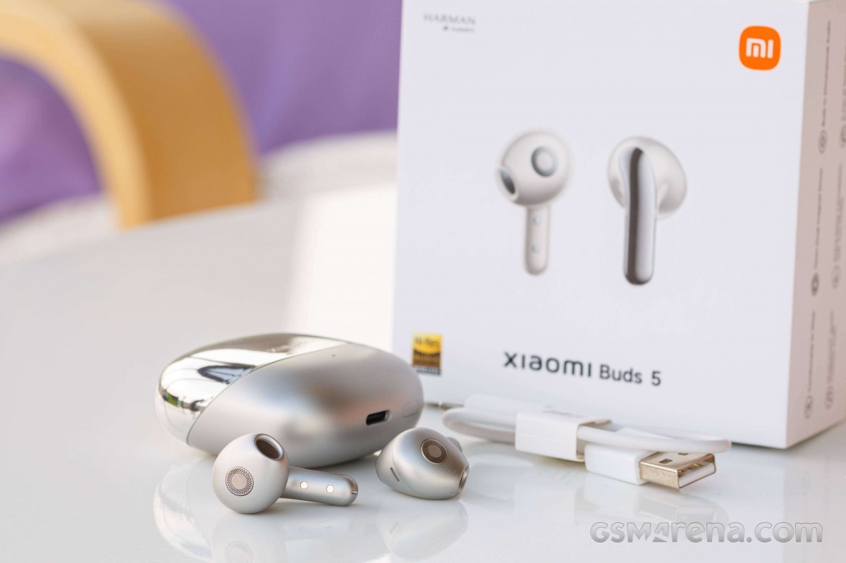 Mở hộp, đánh giá nhanh Xiaomi Buds 5: Tai nghe không dây chống ồn chủ động, thiết kế bắt mắt, phù hợp để đeo lâu dài