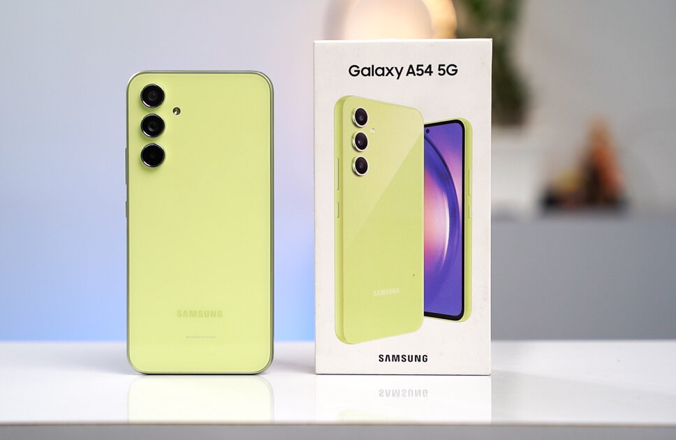 Vua Android tầm trung 2023 - Galaxy A54 5G vẫn có hàng mới, siêu rẻ chạm sàn, chiến hơn iPhone 16