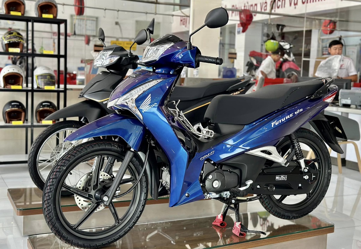 Bảng giá xe Honda Future 125 FI 2024 tháng 11/2024 giảm sập sàn, lấn át Wave Alpha và RSX vì quá rẻ