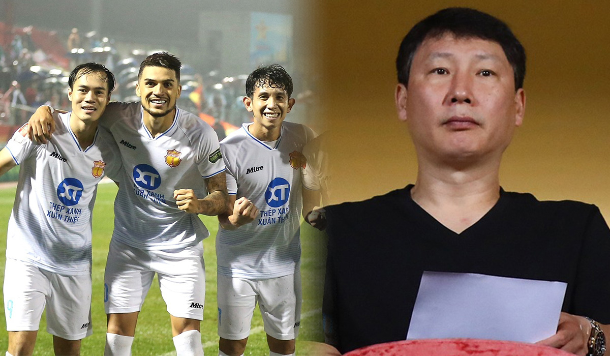 HLV Kim Sang Sik gạch tên nhà vô địch V.League, mở đường đón \'cơn lốc đường biên\' lên ĐT Việt Nam