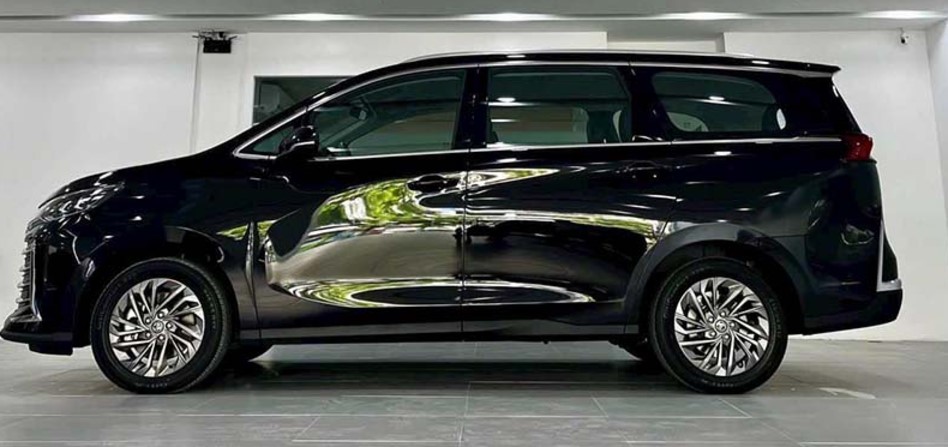 \'Tân binh\' MPV giá 500 triệu đồng sắp mở bán tại Việt Nam: Rẻ lấn át \'vua doanh số\' Mitsubishi Xpander