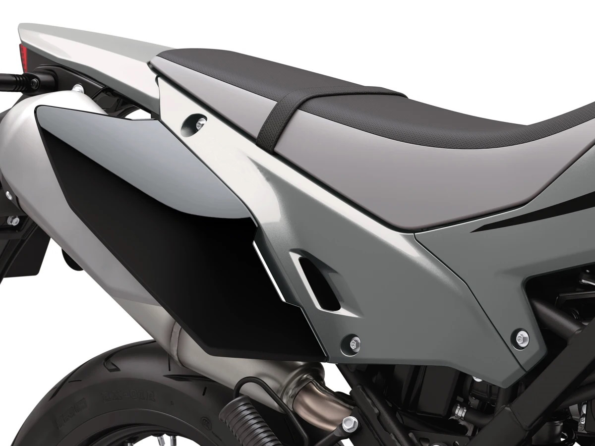 ‘Vua côn tay’ 230cc mới của Nhật chính thức ra mắt: Đẹp át vía Honda Winner X và Exciter, giá dễ mua