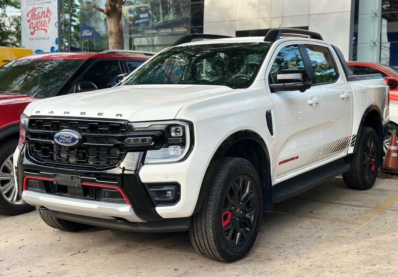 Khách Việt tiếc nuối vì Ford Ranger và Everest bị cắt giảm trang bị, giá không đổi