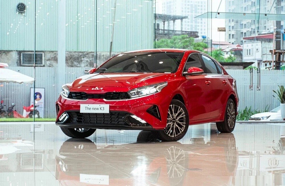 Giá xe Kia K3 lăn bánh giữa tháng 12/2024 rẻ giật mình, tuyên chiến Hyundai Elantra và Mazda3