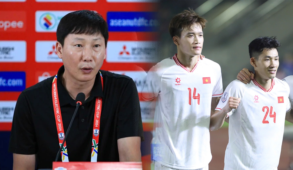 Tin bóng đá trưa 12/12: ĐT Việt Nam bất ngờ họp gấp; HLV Kim Sang Sik ra quyết định quan trọng