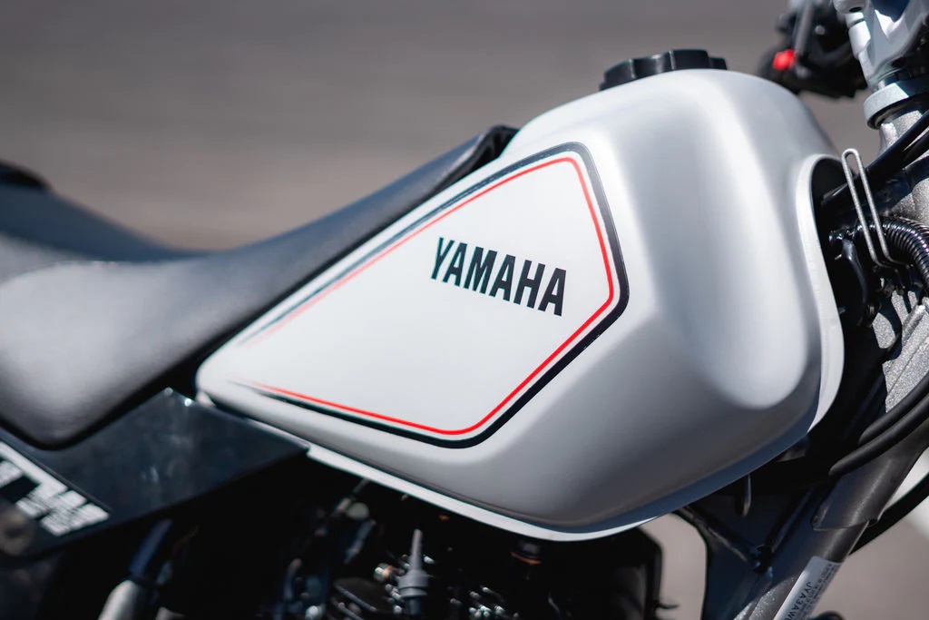 Yamaha chính thức ra mắt ‘huyền thoại côn tay’ 200cc mới chất hơn Honda Winner X và Exciter, giá mềm