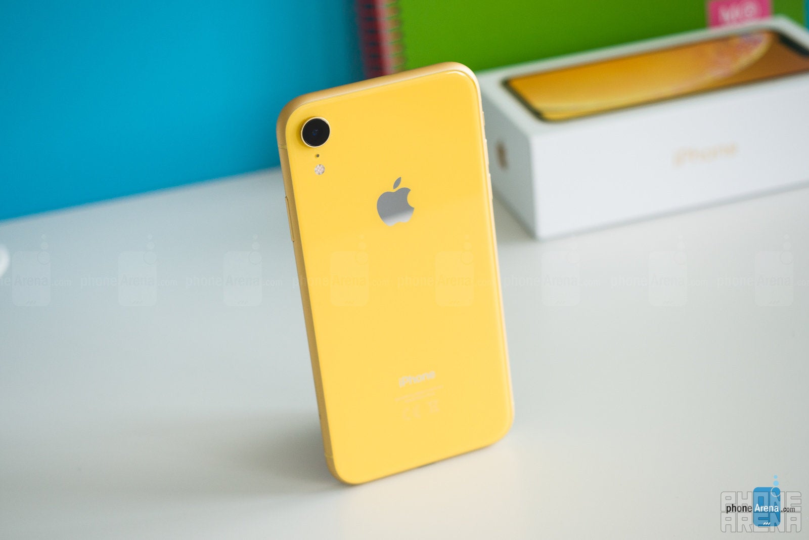 Quên iPhone SE 4 đi, iPhone XR cũng giống đến 90% nhưng giá chỉ hơn 4 triệu, trang bị vẫn ngon đét