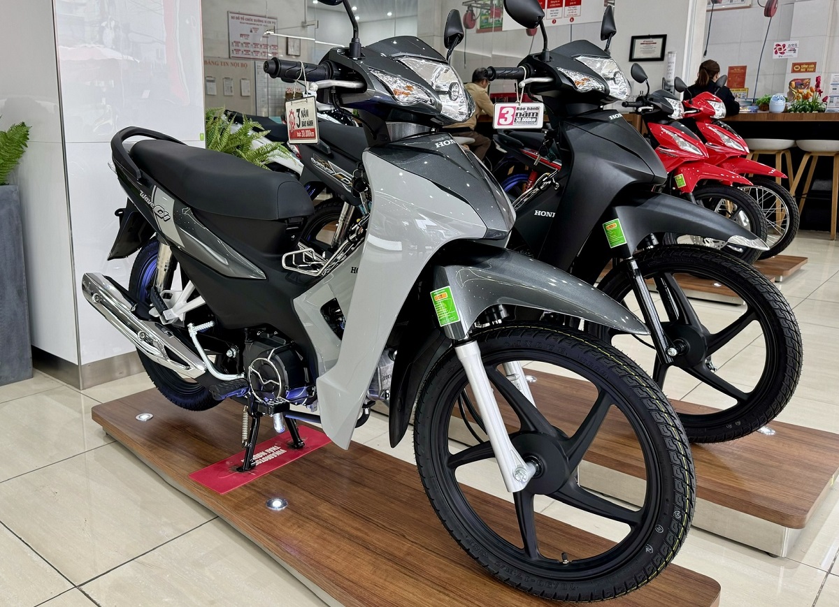 Bảng giá xe Honda Wave Alpha 2025 tháng 2/2025: \'Chạm đáy\' sau Tết, rẻ như \'bèo\' lấn át RSX và Future