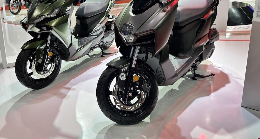 \'Vua xe ga\' 158cc mới sẵn sàng ra mắt tại Việt Nam: \'Cơn ác mộng\' của Honda Air Blade và Vario đã tới