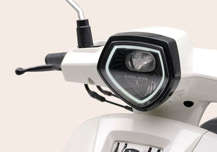 Dẹp Honda SH đi, ‘vua xe ga’ 150cc mới ra mắt với giá chỉ rẻ như Vision, trang bị lấn lướt Air Blade