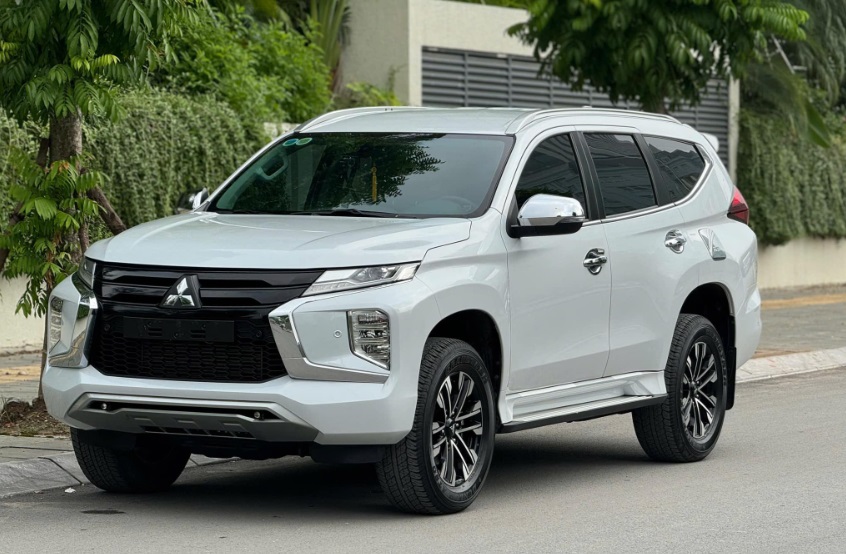 ‘Kỳ phùng địch thủ’ của Toyota Fortuner đang có giá lăn bánh cực cạnh tranh, ‘lật đổ’ Ford Everest