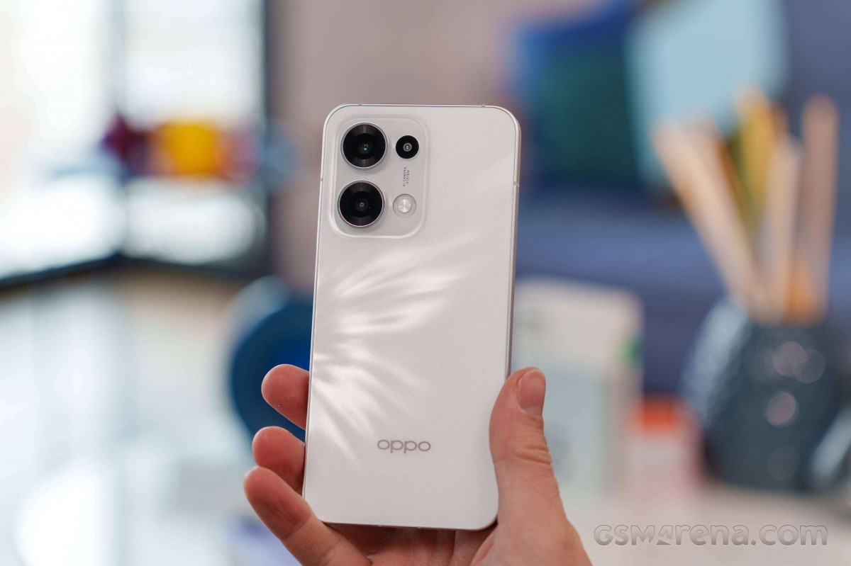 oppo-reno13-5g-2-1740458214.jpg