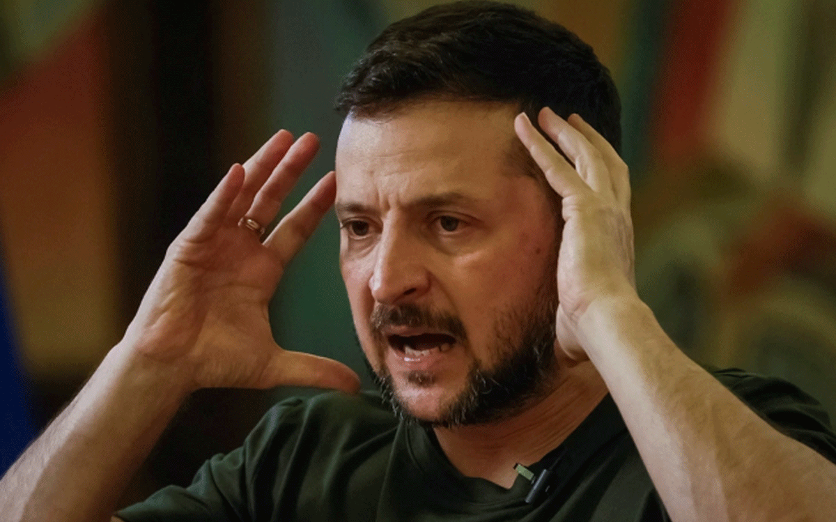 Ông Zelensky đáp trả sau khi bị quan chức Mỹ kêu gọi từ chức, có tuyên bố chấn động việc Ukraine gia nhập NATO